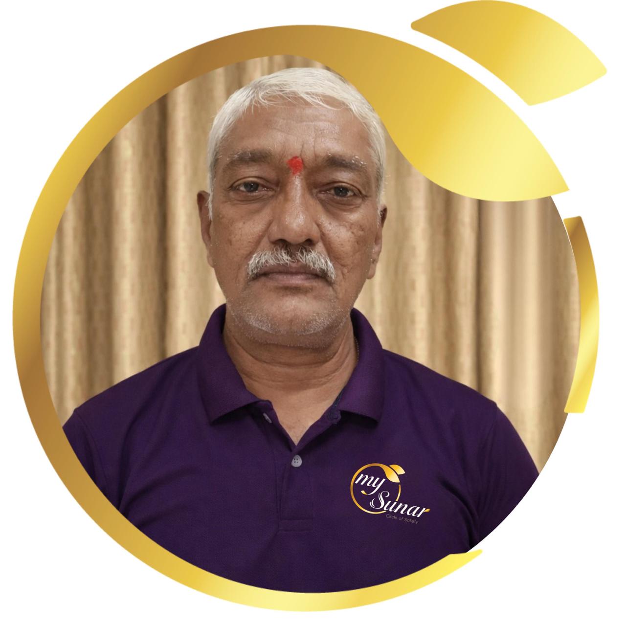 Certified Sunar Sanjay Dattatray Yeolekar - Professional ear piercing expert in Pune